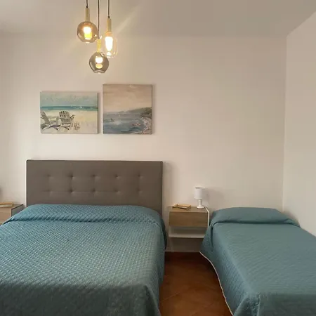 Kairos Apart Otel *